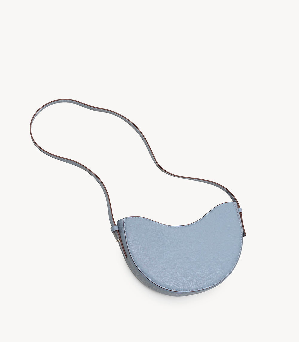 Ellie - Dollaro Cloudy